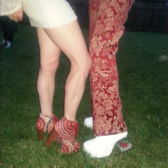 Meet your Posher, Christopher - Picture 1 of 1